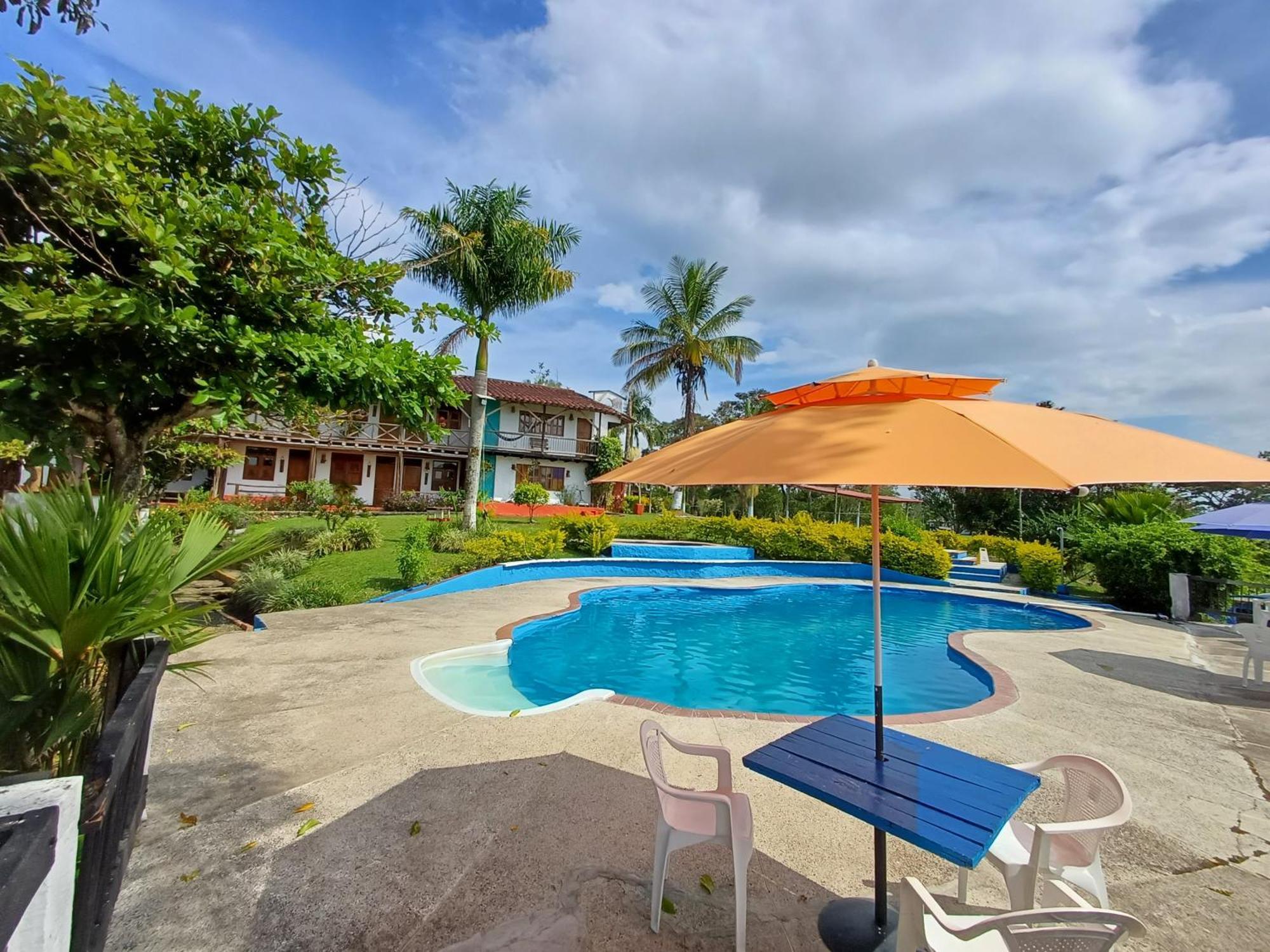 Finca Hotel Palmas Frente A Panaca Кимбайя Экстерьер фото